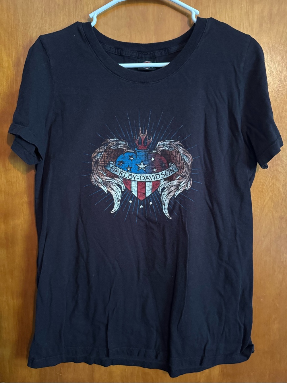 Harley-Davidson Black Tee with Patriotic Heart Graphic Ladies Kegel
